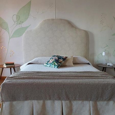 Casa Vacanze Malvarosa 카살레 코르테 세로 외부 사진