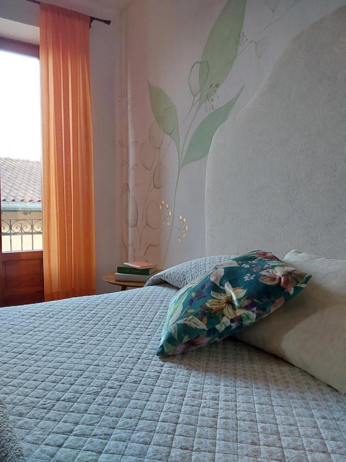 Casa Vacanze Malvarosa 카살레 코르테 세로 외부 사진