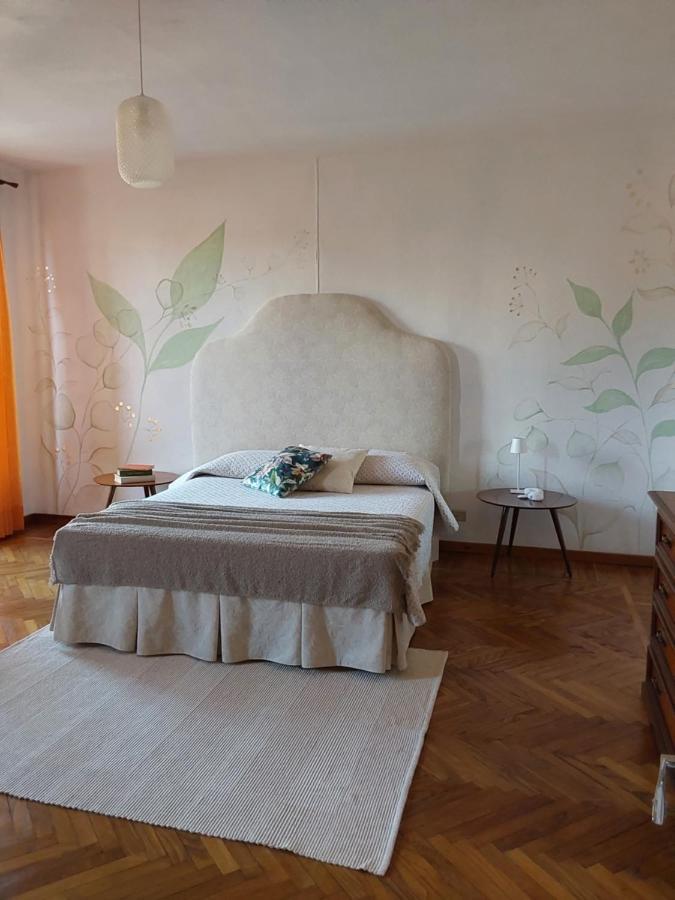 Casa Vacanze Malvarosa 카살레 코르테 세로 외부 사진